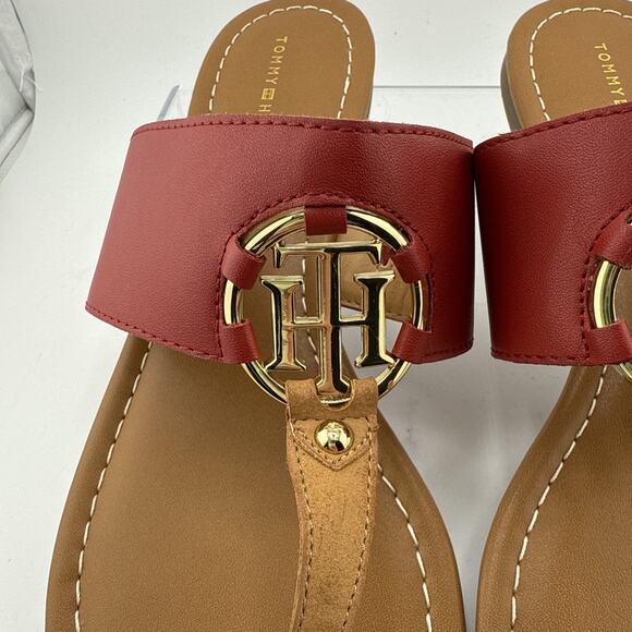 Tommy Hilfiger Women's Sia Red Thong Sandal Gold Tone Hardware Size 8.5M NWB - Picture 4 of 16